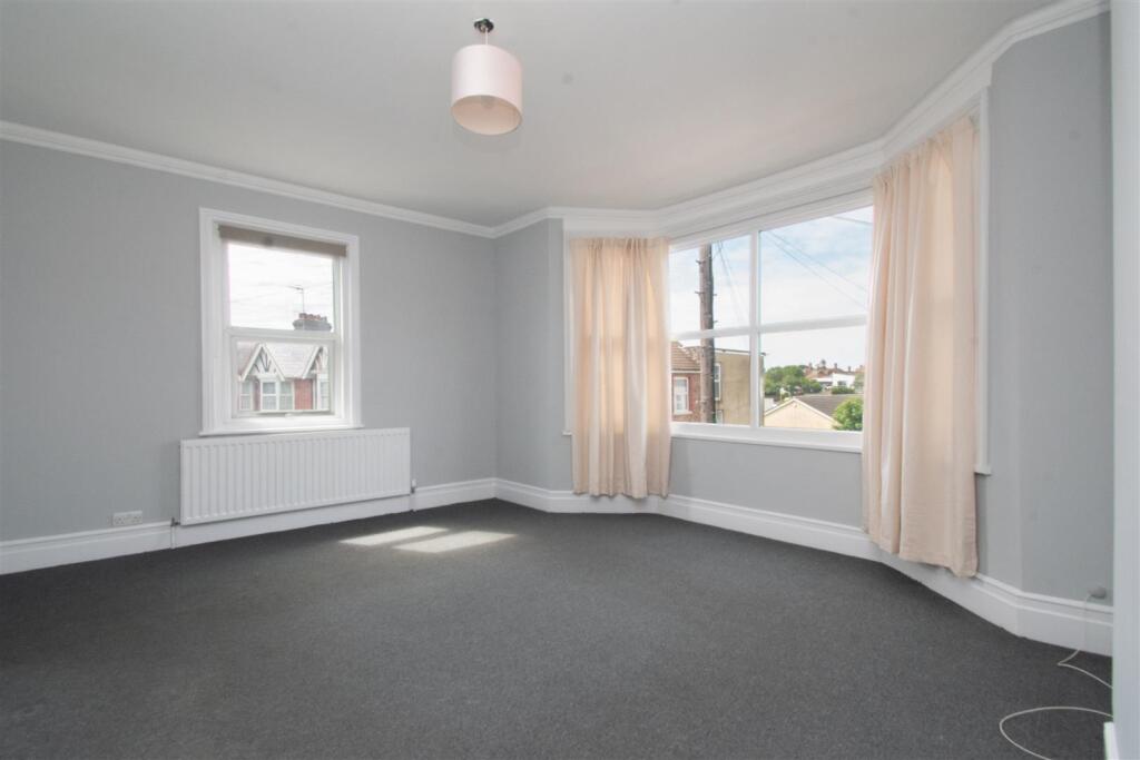 2 bed Apartment for rent in Lunsford's Cross. From John Bray - Hastings 2 bed Apartment for rent in Lunsford's Cross. From John Bray - Hastings