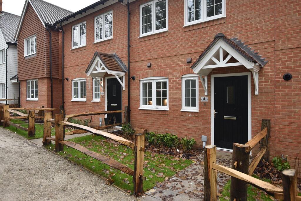 2 bed Mid Terraced House for rent in Battle. From John Bray - Hastings 2 bed Mid Terraced House for rent in Battle. From John Bray - Hastings