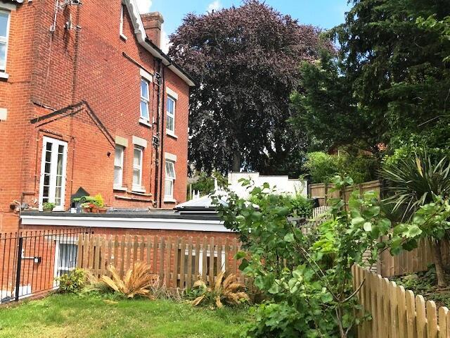 1 bed 1st Floor Flat for rent in Salisbury. From John Jeffery - Salisbury