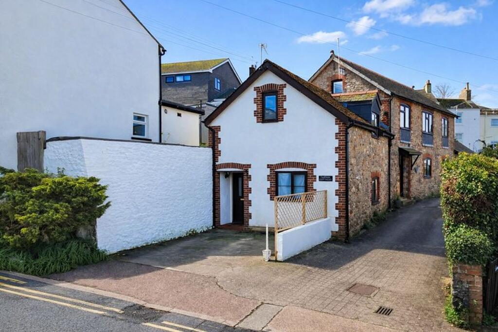 1 bed Cottage for rent in Torquay. From John Lake Estate Agents - Torquay 1 bed Cottage for rent in Torquay. From John Lake Estate Agents - Torquay