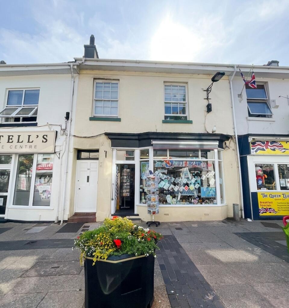 2 bed 1st Floor Flat for rent in Torquay. From John Lake Estate Agents - Torquay