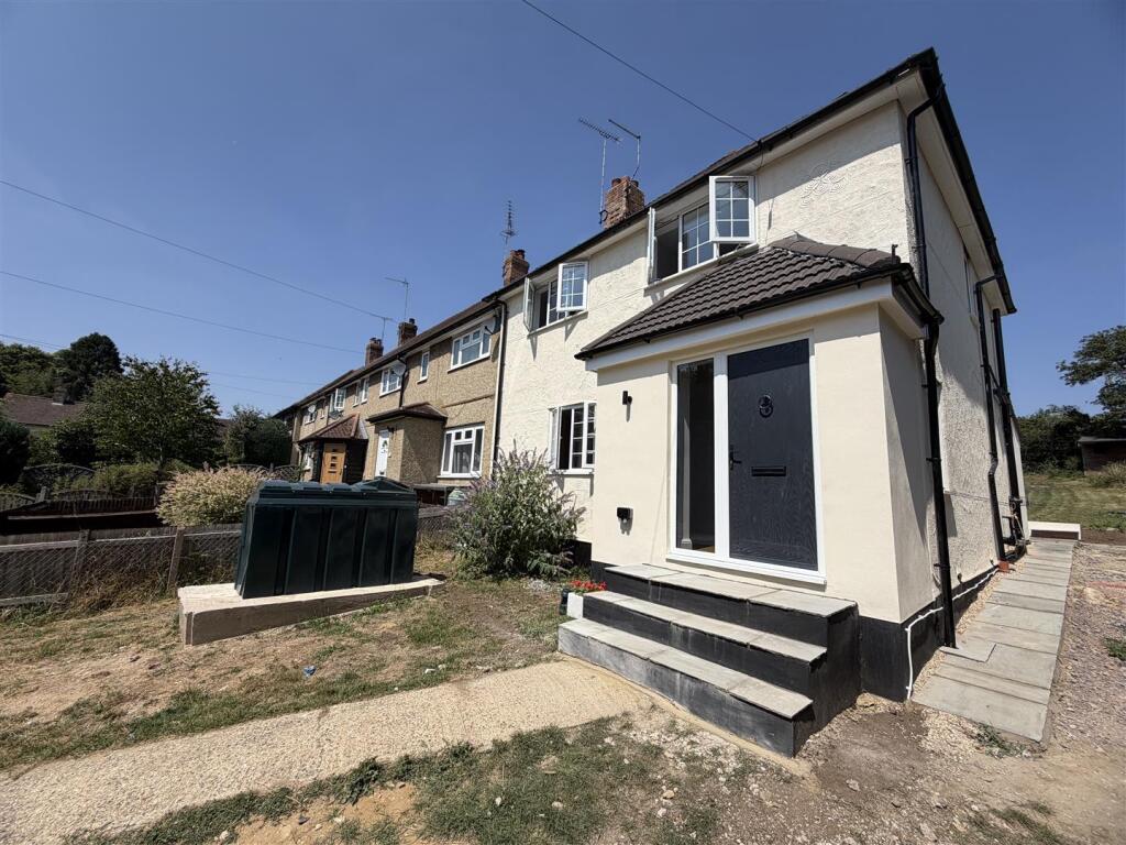 4 bed Semi Detached for rent in Aspenden. From Jonathan Hunt Estate Agency - Ware