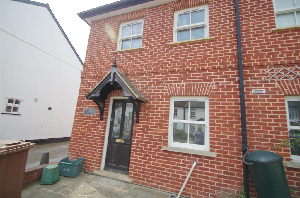 2 bed Semi Detached for rent in Widford. From Jonathan Hunt Estate Agency - Ware