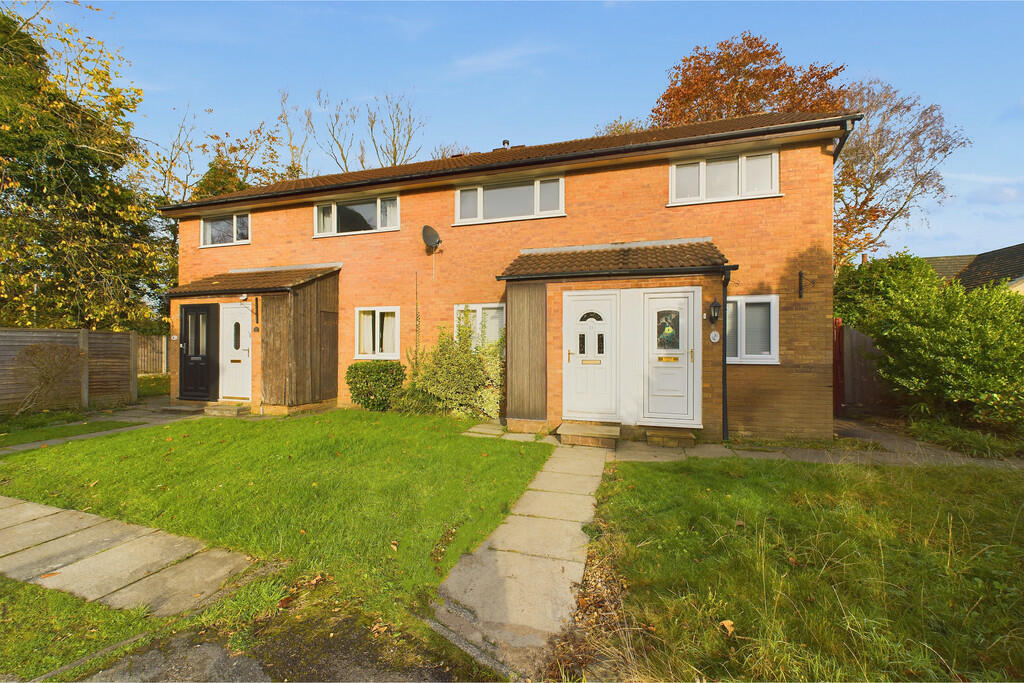 2 bed 1st Floor Flat for rent in Kingsfold. From Jones Cameron Estate Agents - Preston
