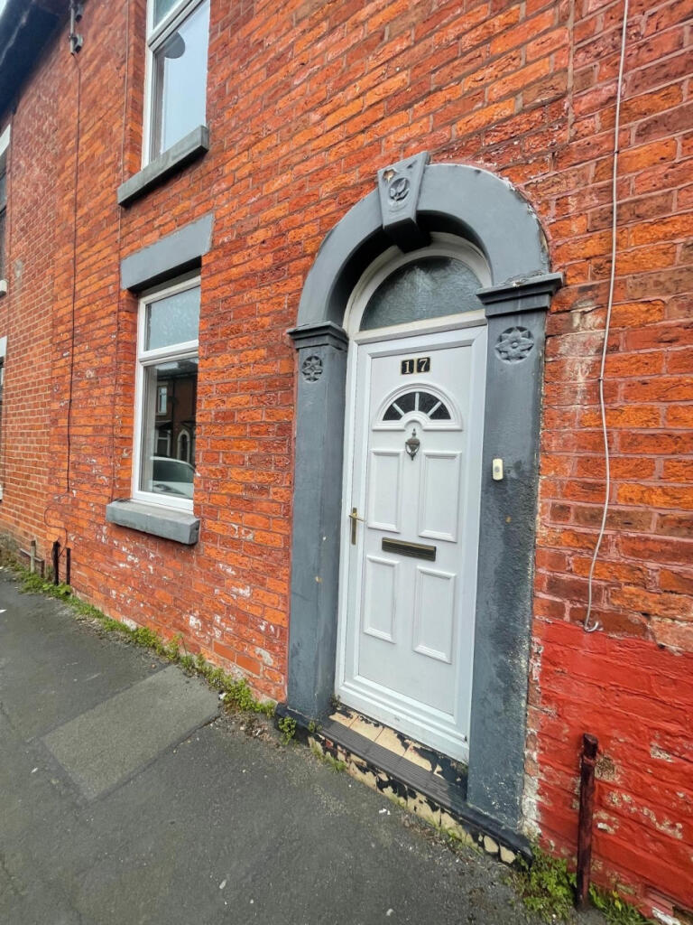 2 bed Mid Terraced House for rent in Fulwood. From Jones Cameron Estate Agents - Preston 2 bed Mid Terraced House for rent in Fulwood. From Jones Cameron Estate Agents - Preston