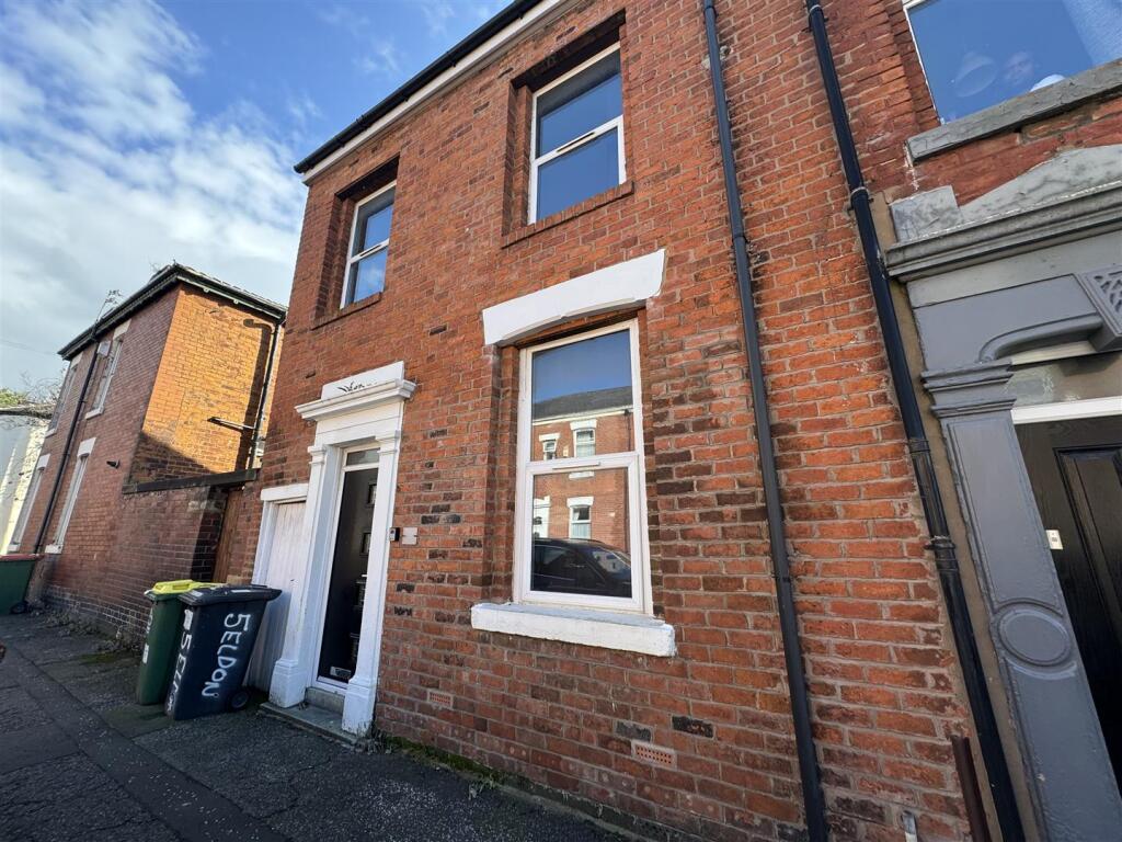 1 bed House Share for rent in Preston. From Jones Cameron Estate Agents - Preston
