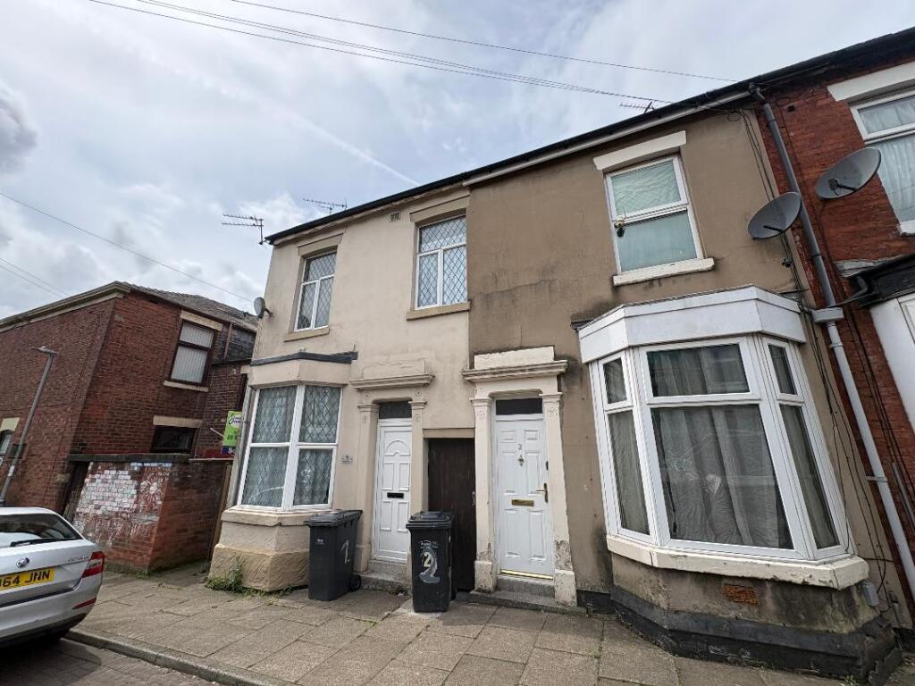 2 bed Mid Terraced House for rent in Preston. From Jones Cameron Estate Agents - Preston
