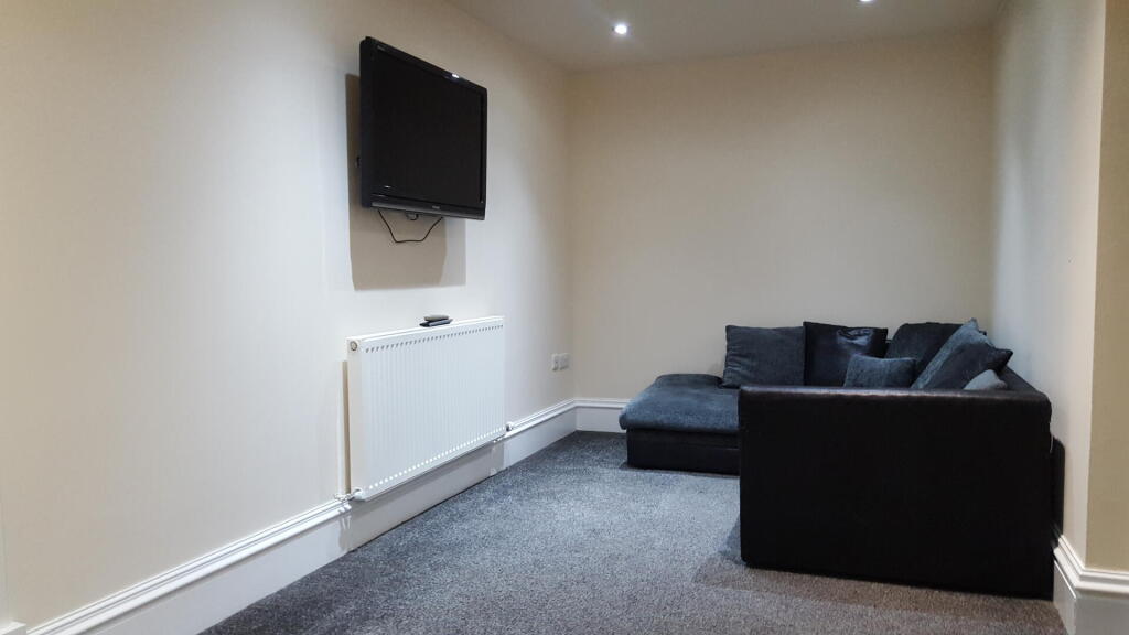 2 bed Apartment for rent in Preston. From Jones Cameron Estate Agents - Preston
