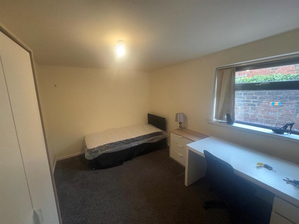 1 bed House Share for rent in Preston. From Jones Cameron Estate Agents - Preston 1 bed House Share for rent in Preston. From Jones Cameron Estate Agents - Preston