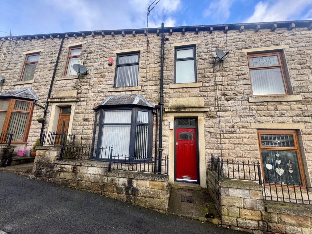 3 bed Mid Terraced House for rent in Bacup. From JonSimon Estate Agents - Burnley