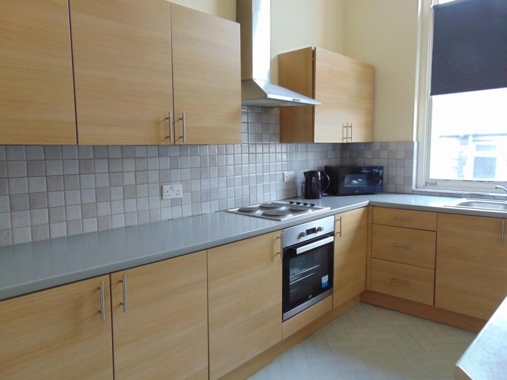 2 bed Apartment for rent in Worsthorne. From JonSimon Estate Agents - Burnley