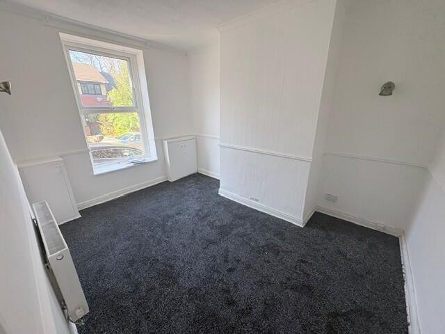 3 bed Mid Terraced House for rent in Darwen. From JonSimon Estate Agents - Burnley