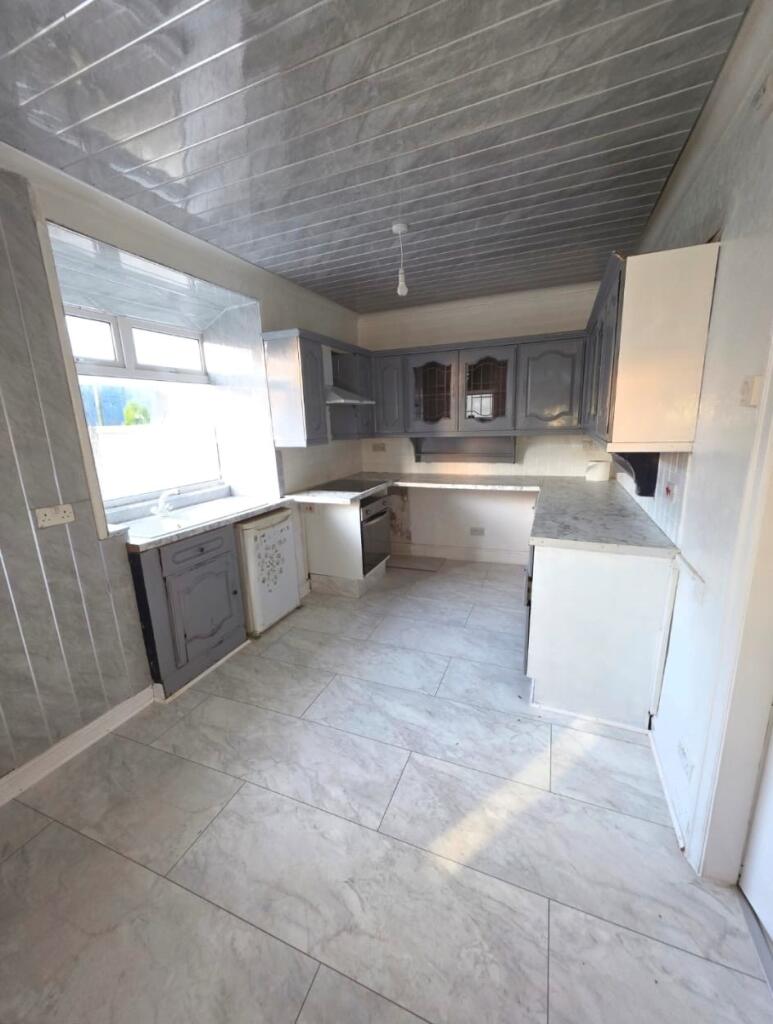 3 bed Semi Detached for rent in Nelson. From JonSimon Estate Agents - Burnley