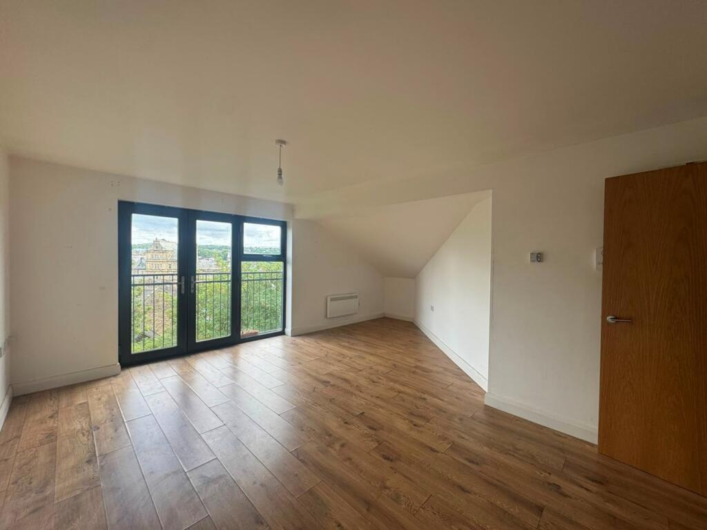 1 bed 1st Floor Flat for rent in Burnley. From JonSimon Estate Agents - Burnley