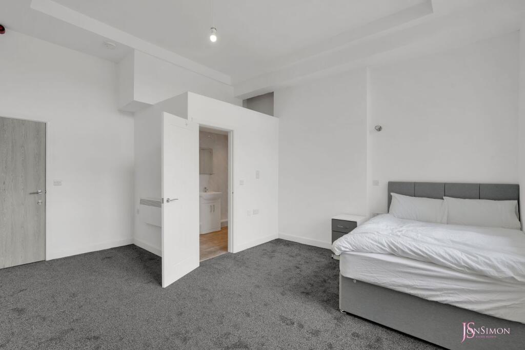 1 bed Flat Share for rent in Burnley. From JonSimon Estate Agents - Burnley