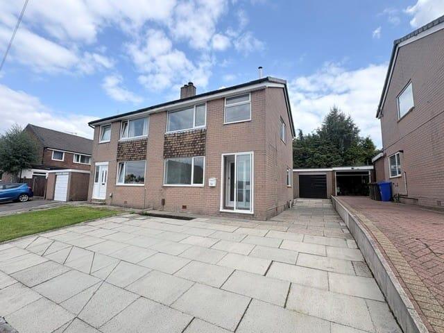 3 bed Semi Detached for rent in Nelson. From JonSimon Estate Agents - Burnley