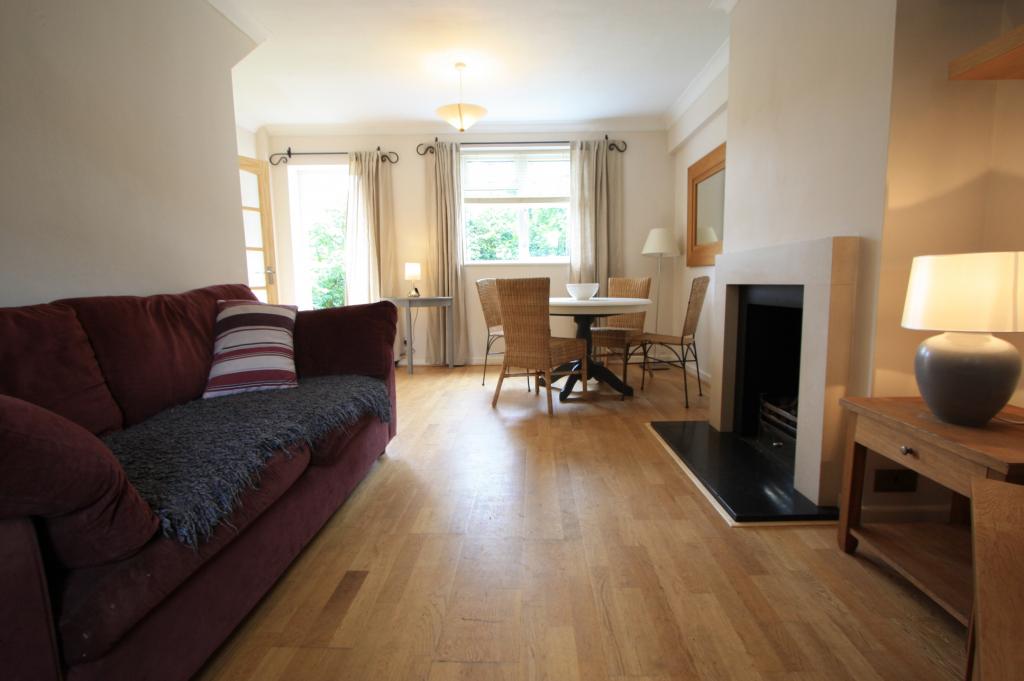 3 bed Terraced House for rent in London. From Parkside Estate Agent