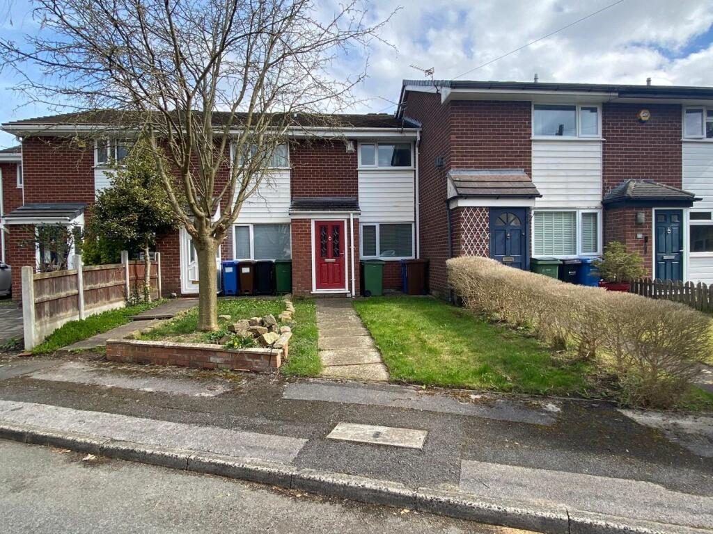 2 bed Mews for rent in Cheadle. From Joules Estate Agency - Heaton Mersey