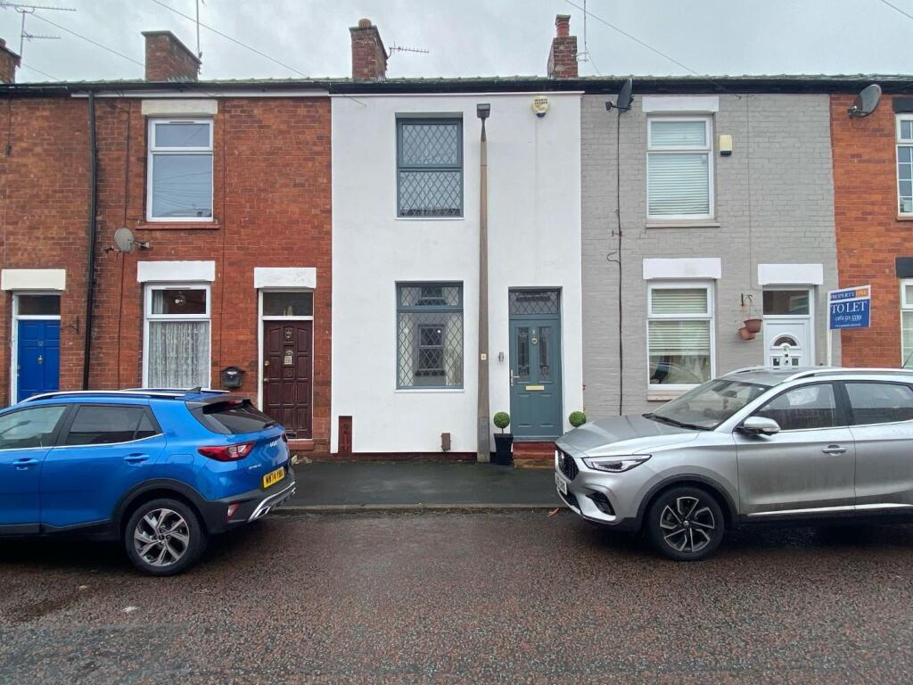 2 bed Mid Terraced House for rent in Stockport. From Joules Estate Agency - Heaton Mersey 2 bed Mid Terraced House for rent in Stockport. From Joules Estate Agency - Heaton Mersey