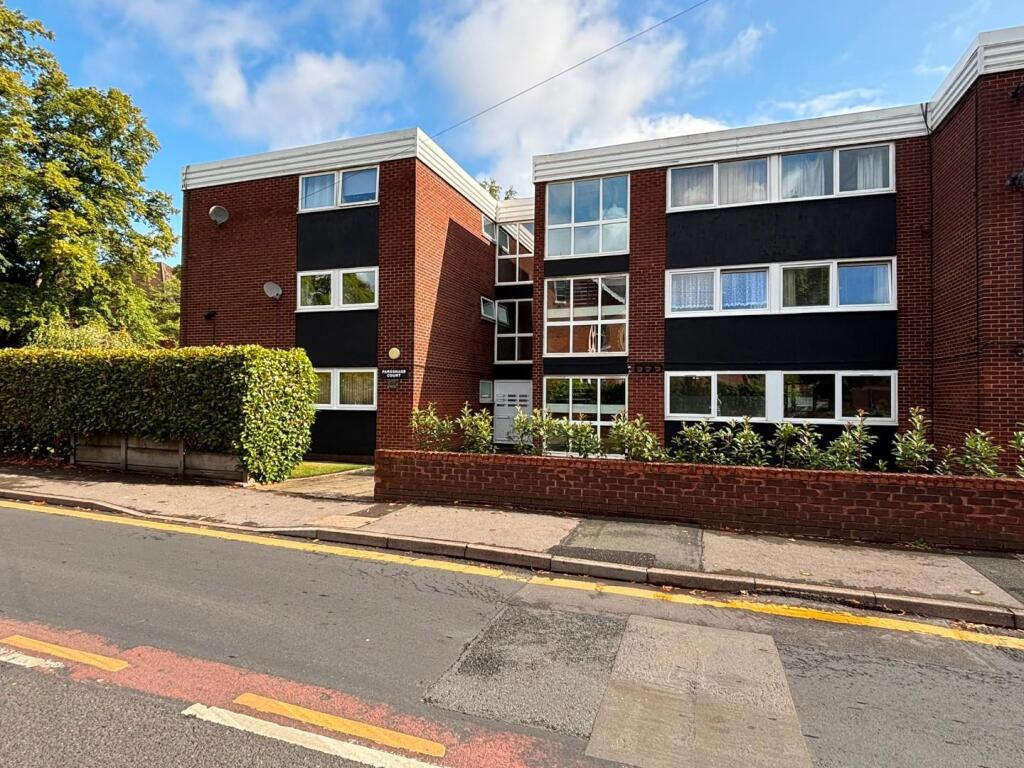 1 bed House (unspecified) for rent in Stockport. From Joules Estate Agency - Heaton Mersey 1 bed House (unspecified) for rent in Stockport. From Joules Estate Agency - Heaton Mersey
