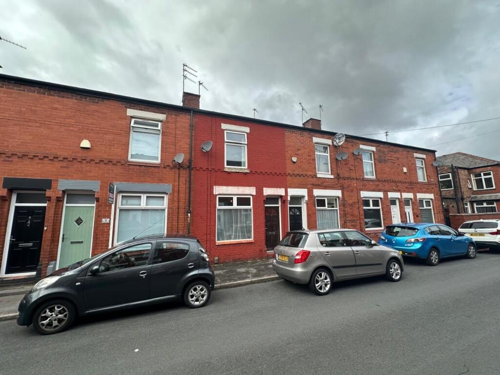 2 bed Mid Terraced House for rent in Stockport. From Joules Estate Agency - Heaton Mersey 2 bed Mid Terraced House for rent in Stockport. From Joules Estate Agency - Heaton Mersey