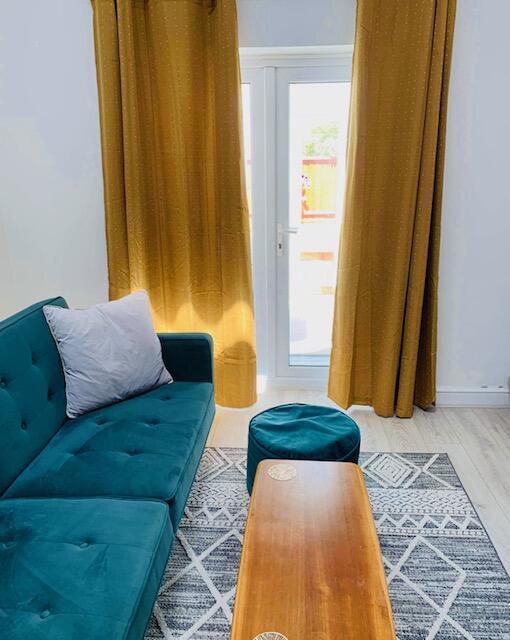 1 bed Annexe for rent in Penarth. From JP Executive Lettings & Sales Ltd - Cardiff 1 bed Annexe for rent in Penarth. From JP Executive Lettings & Sales Ltd - Cardiff