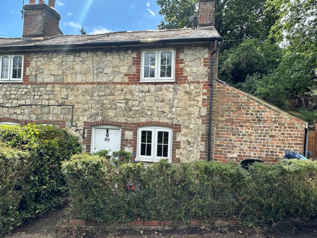 1 bed End of Terrace for rent in Farnham. From Keats Fearn - Farnham