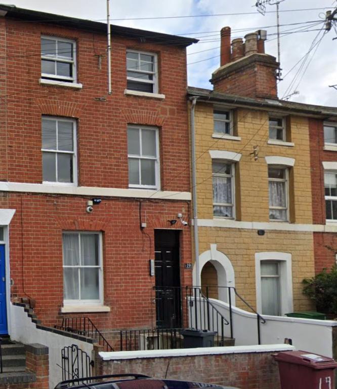 1 bed House Share for rent in Reading. From mycastleltd.com