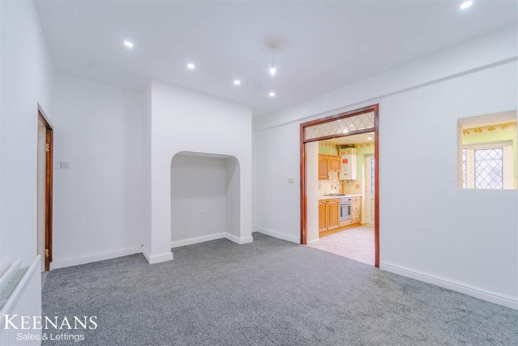 3 bed Mid Terraced House for rent in Accrington. From Keenans Estate Agents - Burnley