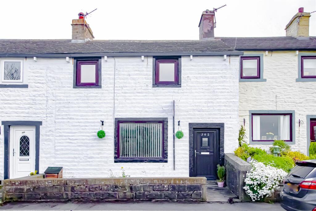 3 bed Cottage for rent in Blacko. From Keenans Estate Agents - Burnley