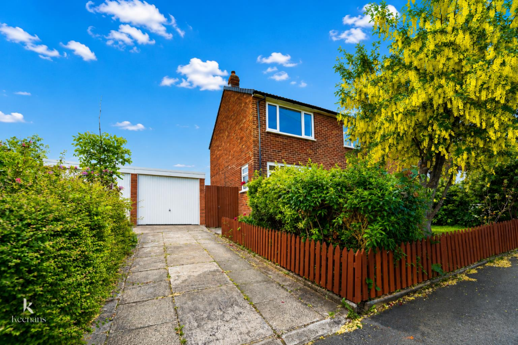 3 bed Detached for rent in Accrington. From Keenans Estate Agents - Burnley 3 bed Detached for rent in Accrington. From Keenans Estate Agents - Burnley