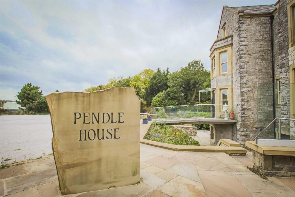 2 bed Detached for rent in Clitheroe. From Keenans Estate Agents - Burnley 2 bed Detached for rent in Clitheroe. From Keenans Estate Agents - Burnley
