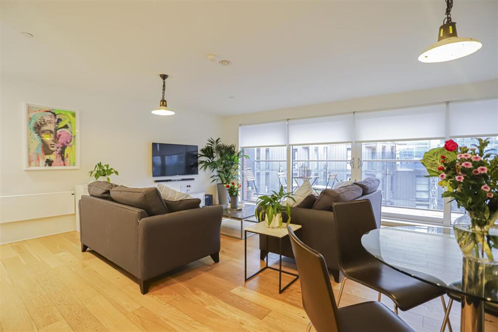 2 bed Duplex for rent in Manchester. From Keenans Estate Agents - Swinton