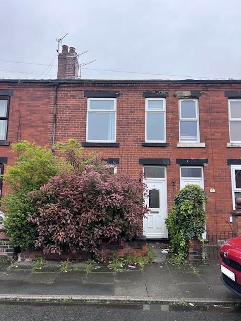 3 bed Mid Terraced House for rent in Manchester. From Keenans Estate Agents - Swinton