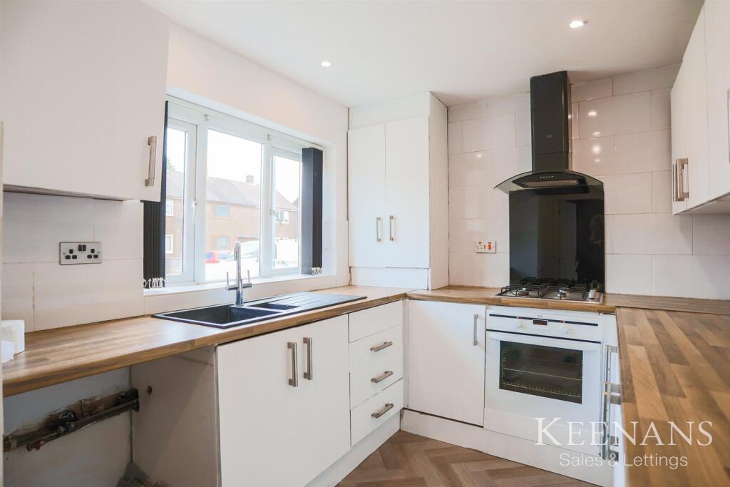 3 bed End of Terrace for rent in Heywood. From Keenans Estate Agents - Swinton