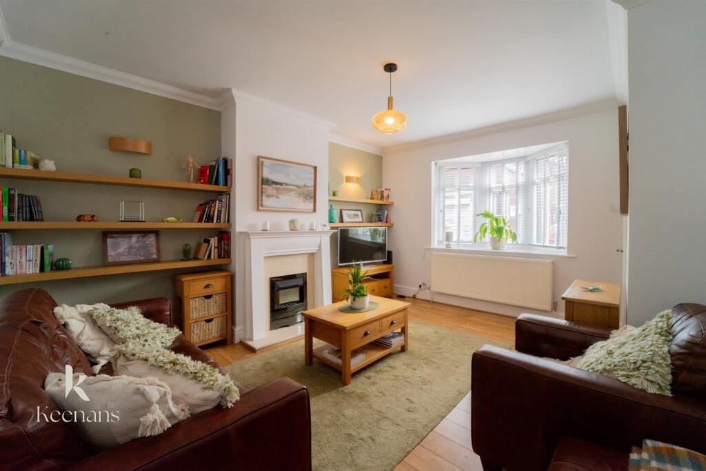 4 bed Detached for rent in Manchester. From Keenans Estate Agents - Swinton 4 bed Detached for rent in Manchester. From Keenans Estate Agents - Swinton