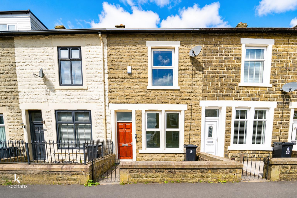 2 bed Mid Terraced House for rent in Haslingden. From Keenans Estate Agents - Swinton 2 bed Mid Terraced House for rent in Haslingden. From Keenans Estate Agents - Swinton