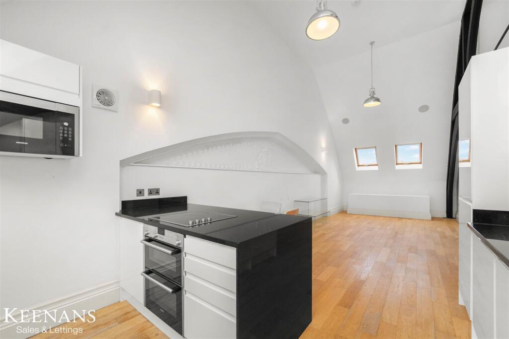 3 bed Apartment for rent in Eccles. From Keenans Estate Agents - Swinton