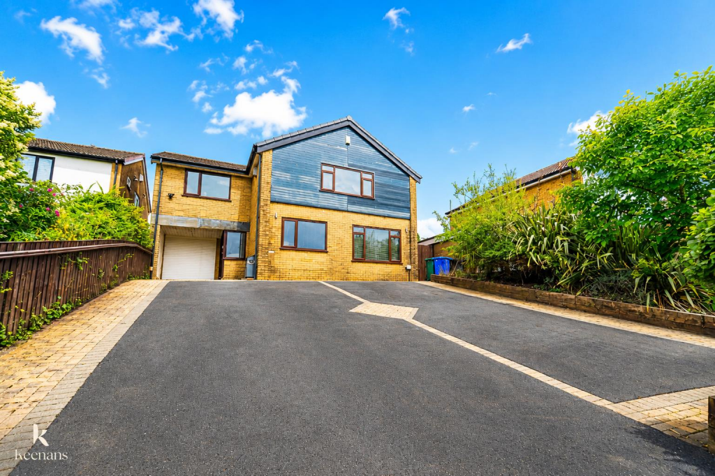 5 bed Detached for rent in Haslingden. From Keenans Estate Agents - Swinton 5 bed Detached for rent in Haslingden. From Keenans Estate Agents - Swinton