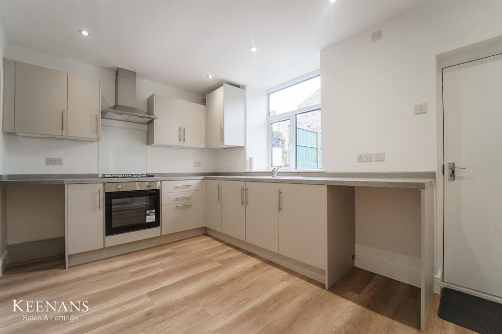 2 bed Mid Terraced House for rent in Haslingden. From Keenans Estate Agents - Swinton
