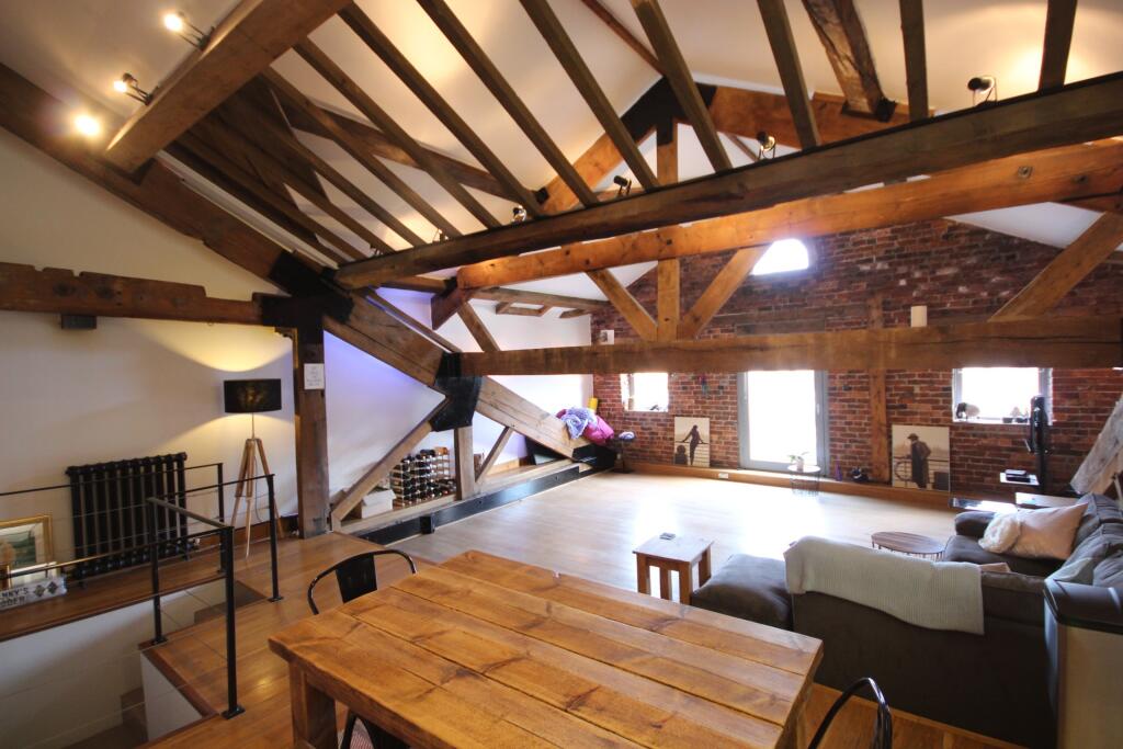 2 bed Apartment for rent in Sheffield. From Kelham Square - Sheffield