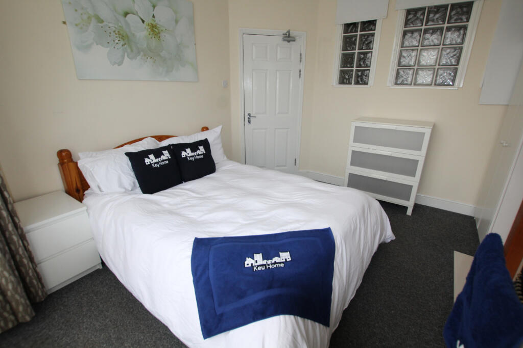 1 bed House Share for rent in Collingtree. From Key Home Limited - Northampton