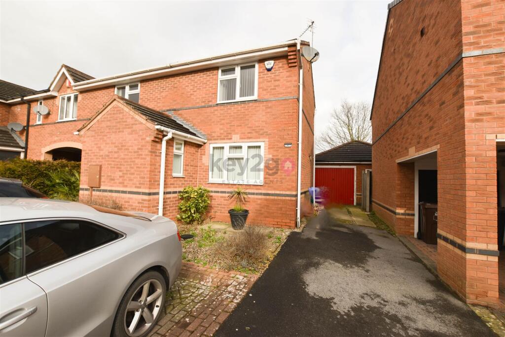 3 bed Mid Terraced House for rent in Eckington. From Key2go Estate & Letting Agents Ltd - Sheffield
