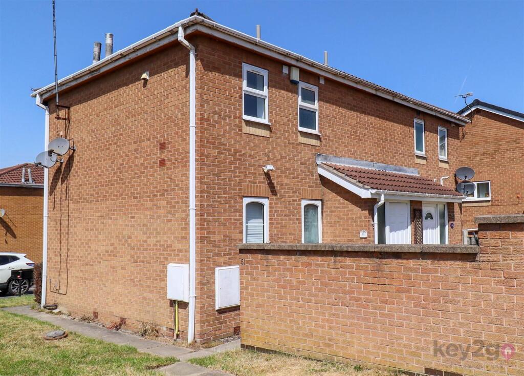 1 bed Penthouse for rent in Swallownest. From Key2go Estate & Letting Agents Ltd - Sheffield 1 bed Penthouse for rent in Swallownest. From Key2go Estate & Letting Agents Ltd - Sheffield
