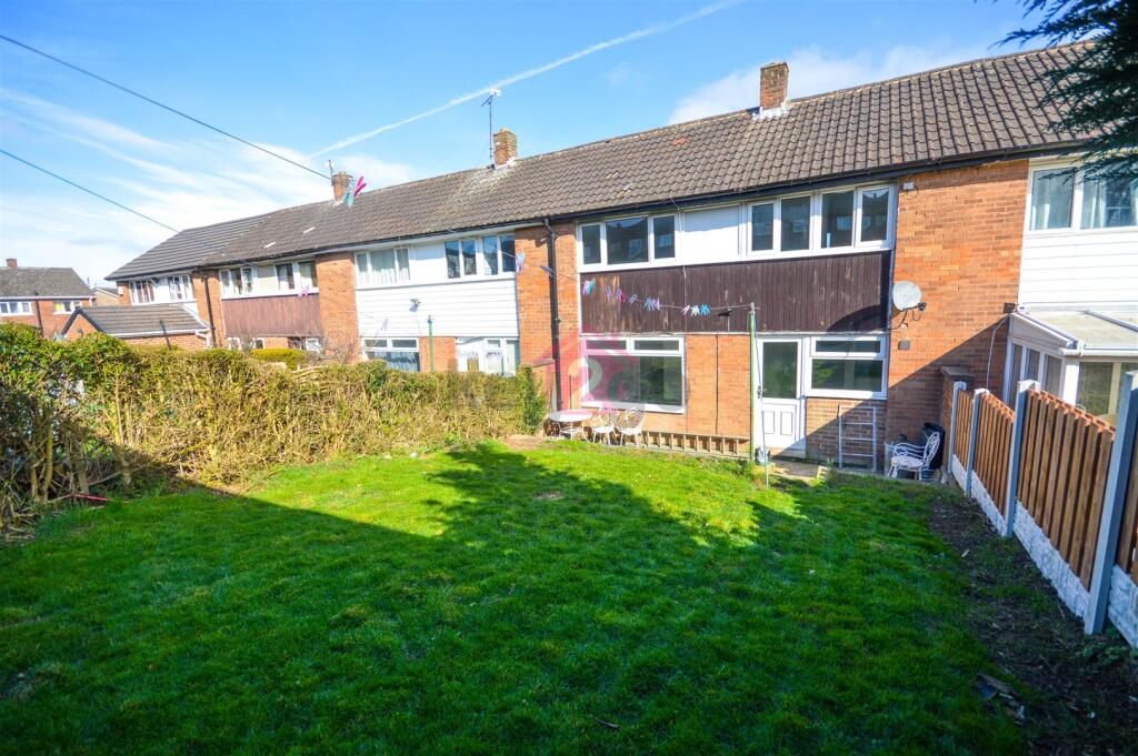 3 bed Mid Terraced House for rent in Ridgeway. From Key2go Estate & Letting Agents Ltd - Sheffield