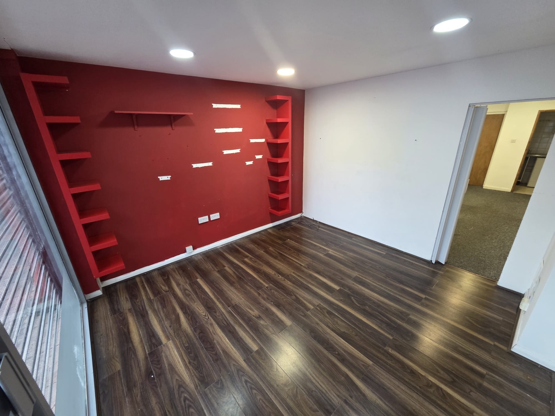 0 bed ( Retail ) - A1 Centre for rent in Acton. From Majestic Properties and Estates Ltd