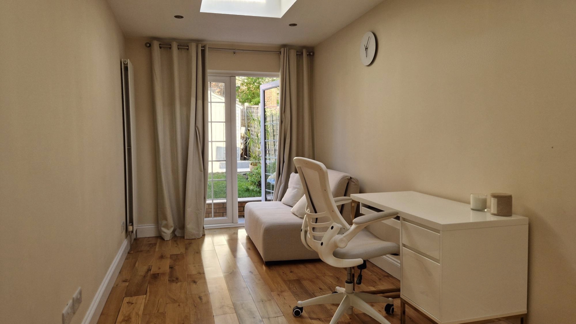 1 bed Studio for rent in Northwood. From Majestic Properties and Estates Ltd