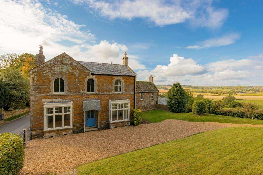 4 bed Detached for rent in Lyddington. From King West - Market Harborough 4 bed Detached for rent in Lyddington. From King West - Market Harborough