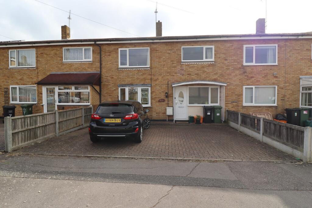 3 bed Mid Terraced House for rent in Noak Hill. From KINGSWOOD - Basildon