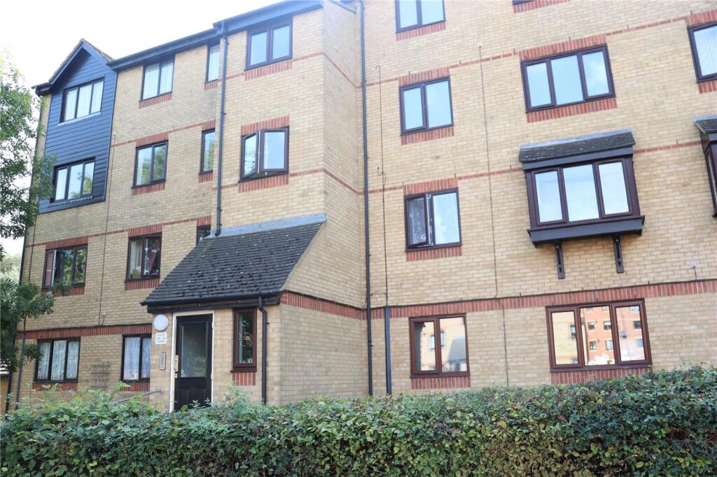 2 bed Apartment for rent in Bowers Gifford. From KINGSWOOD - Basildon